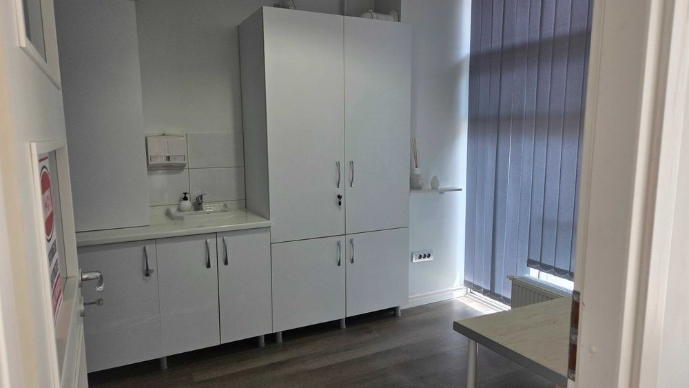 Inchiriez spatiu comercial 69 mp, Cluj-Napoca, Manastur