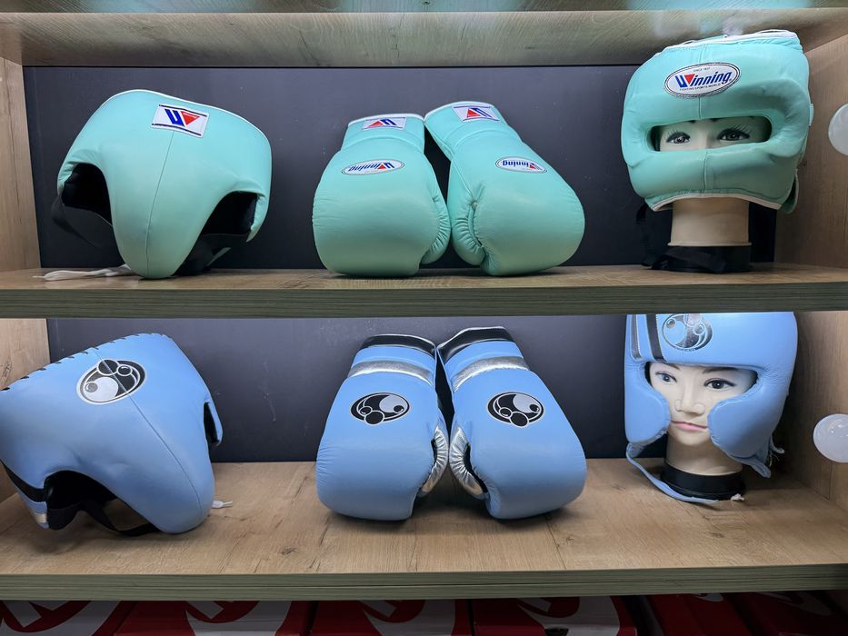 Шлем, перчатка, бандаж