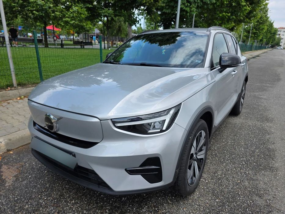 Volvo XC 40 Baterie testata la dealer Volvo - 92% SoH. Revizie efectuata recent!