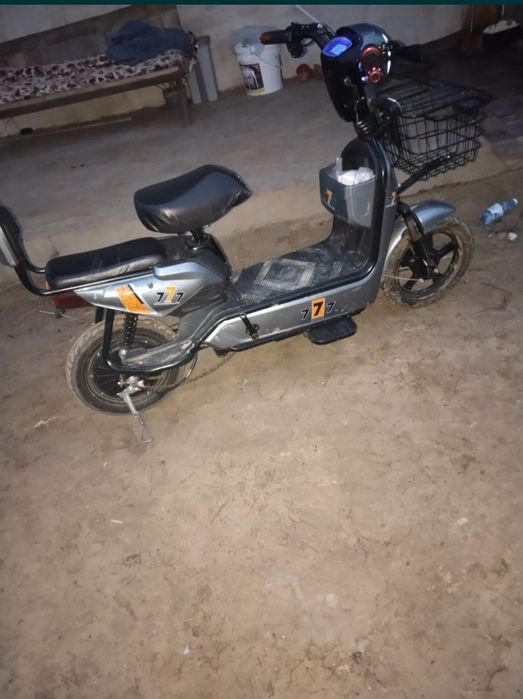 777 Электро скутер