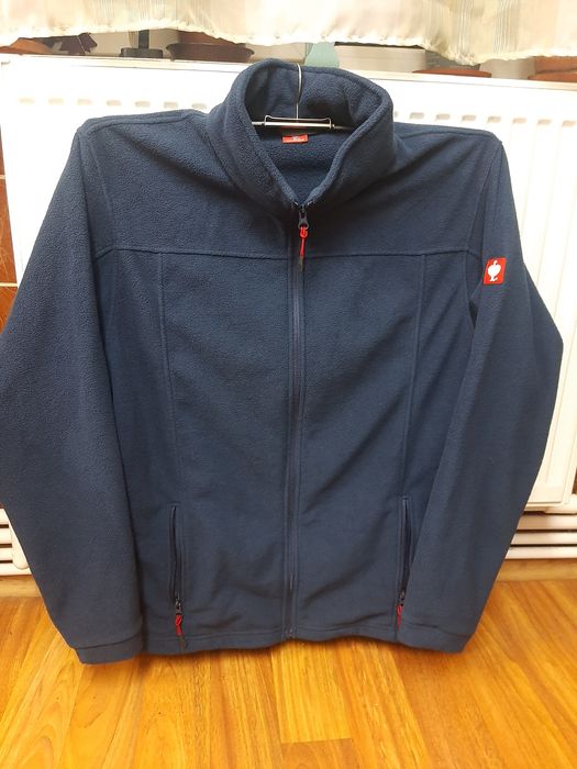 Polar Engelbert Strauss.