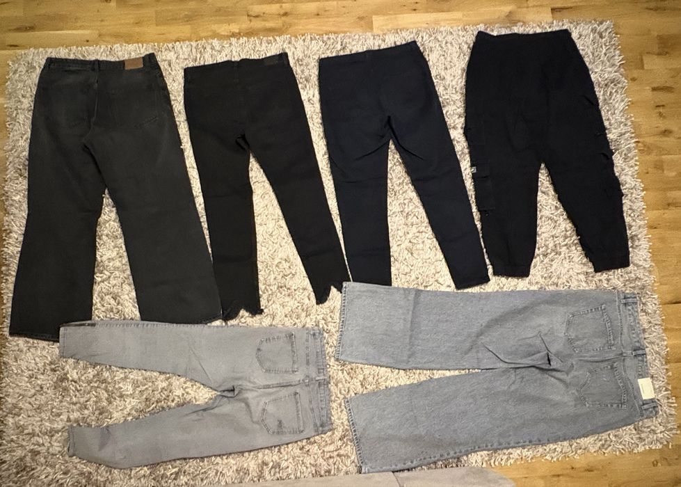 Разпродажба на дънки, панталони, поли и къси панталонки