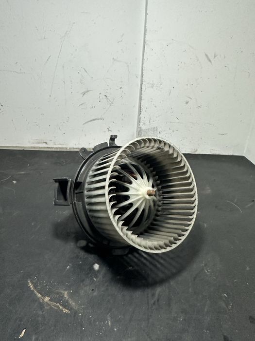 Ventilator aeroterma bord Volkswagen Vw Crafter 2.5 TDI 2.0 TDI