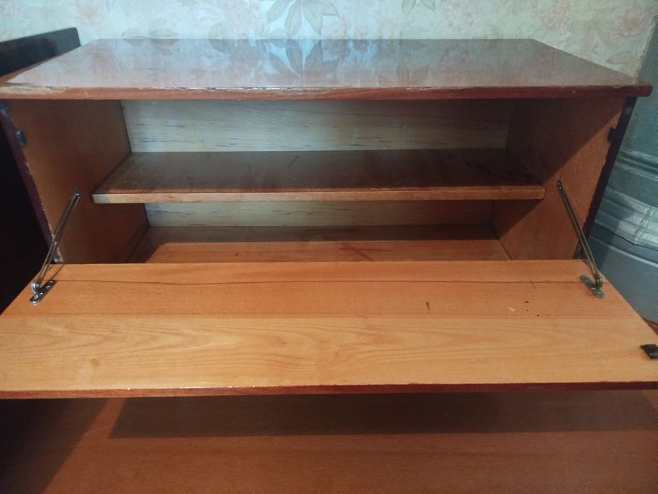 Продам тумбу б/у