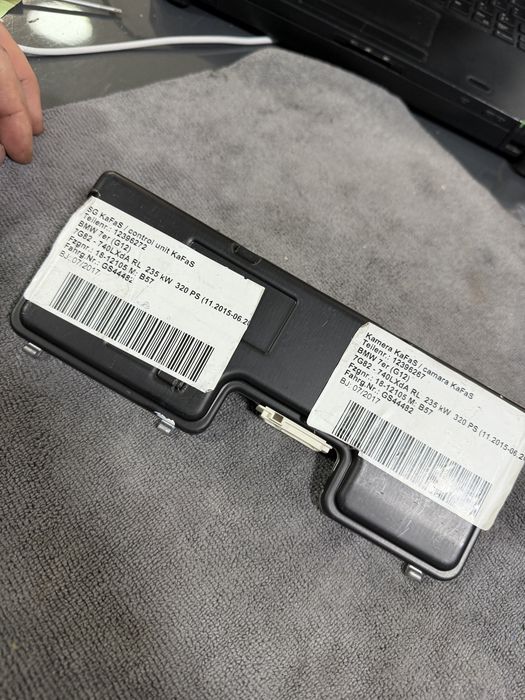 KAFAS BMW G11 G12 Seria 7 Camera parbriz