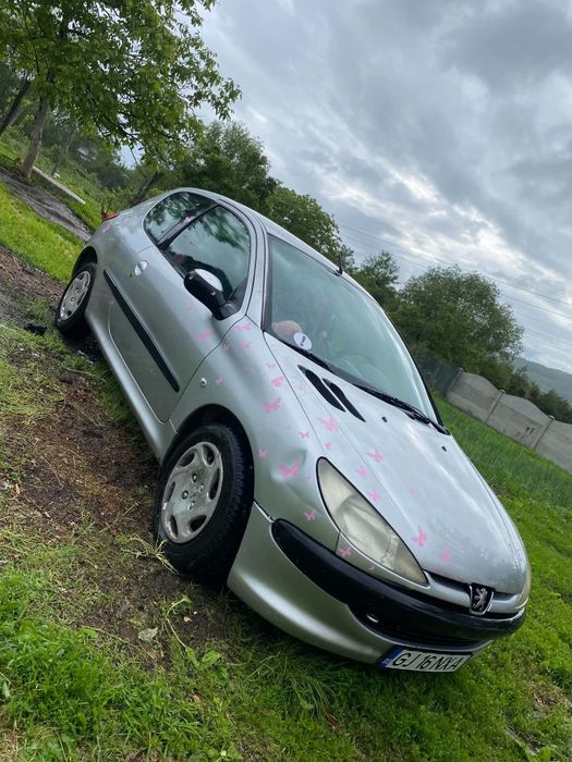 Vând Peugeot 206