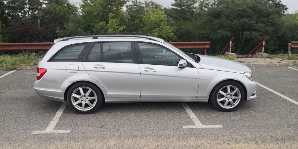 Vind Mercedes -Benz C  break inchidere centralizata  clima  senzori  p