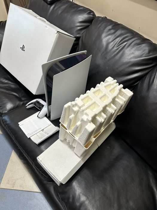 Play Station 5 PS5 Digital