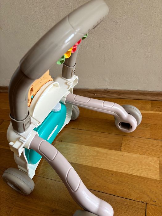 Бебешки уокър            Happy Growth Музикална проходилка