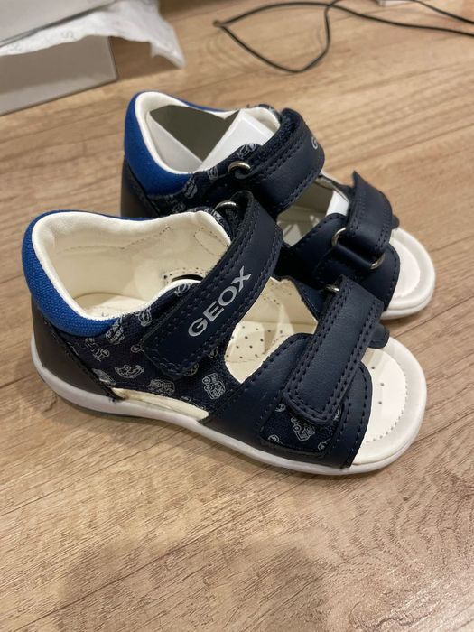 Детские сандали GEOX