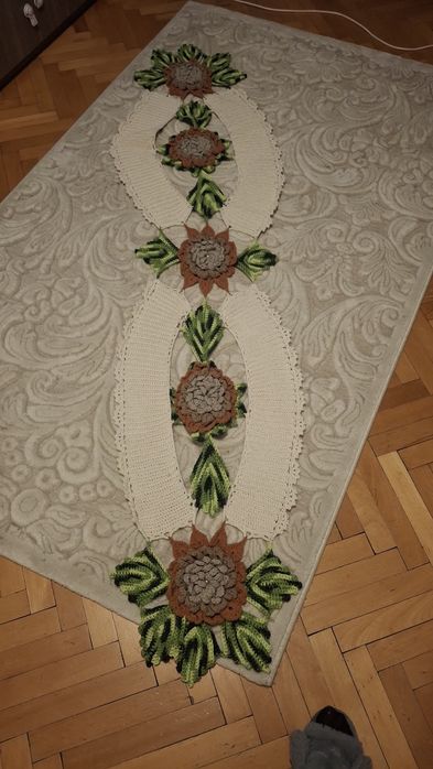 Mileu de masa făcut manual