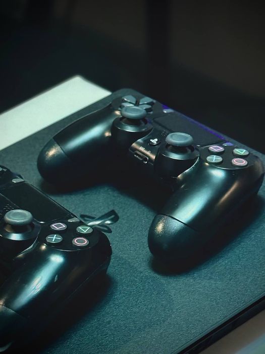 Playstation 4sliim 1 tb