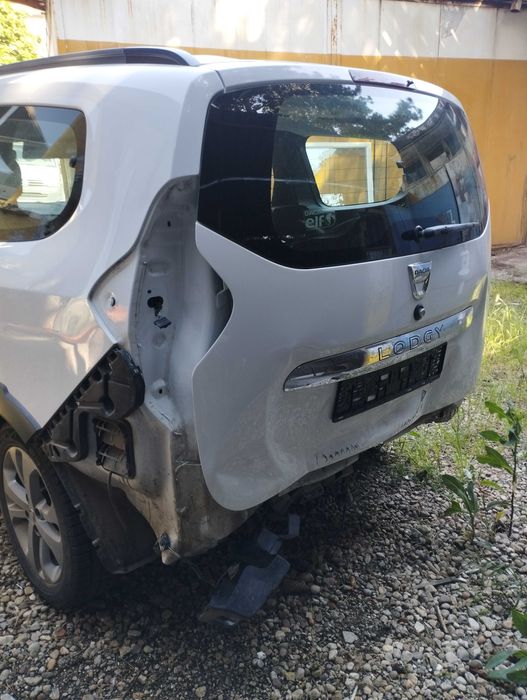 Дачия лоджи за части