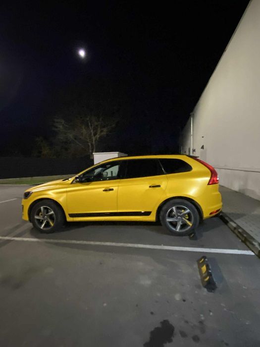 Volvo XC60 R Design