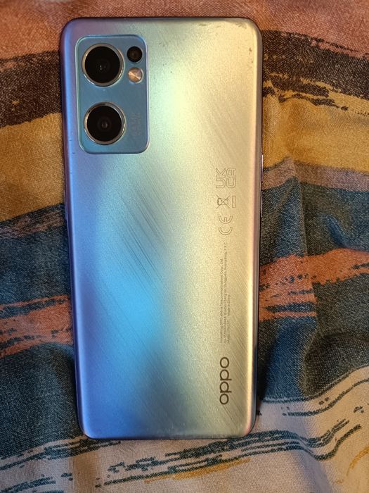 Телефон Oppo reno7 5G