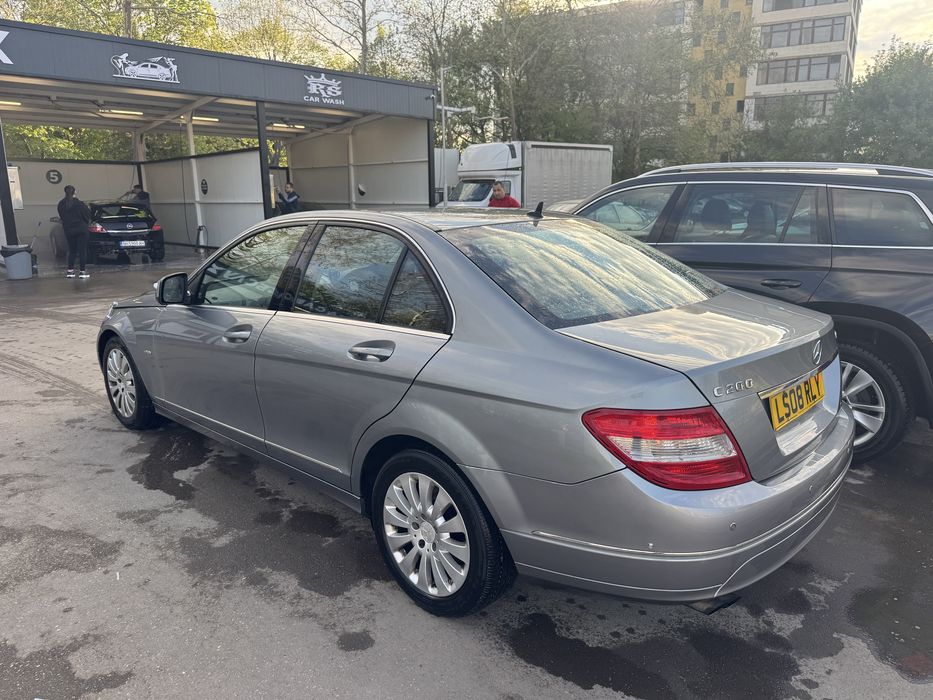 Мерцедес W204 2.2 дизел 2008 Г само на части