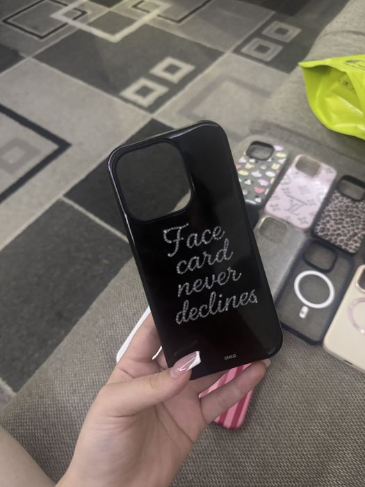 Продам 11 чехлов на iphone 15 pro