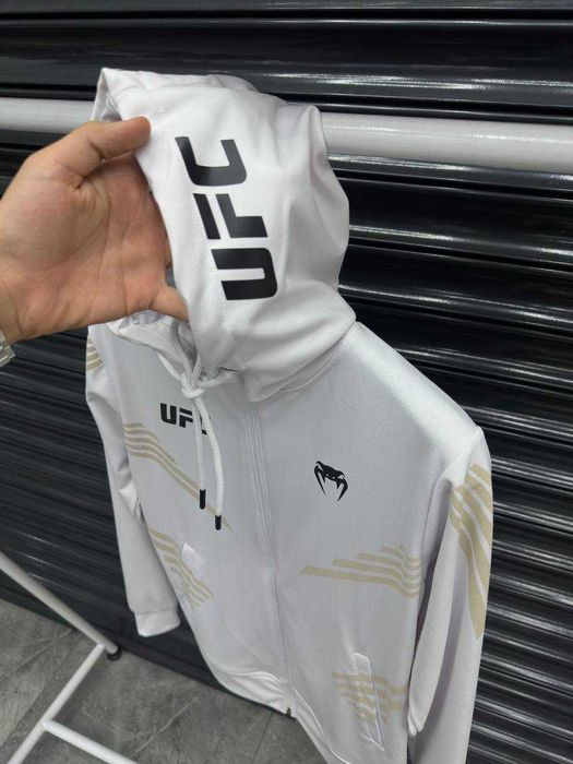 Суичър UFC Venum - Authentic