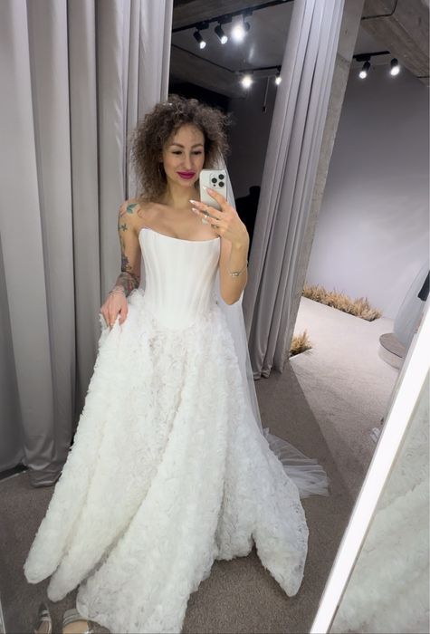 Свадебное платье размер 44