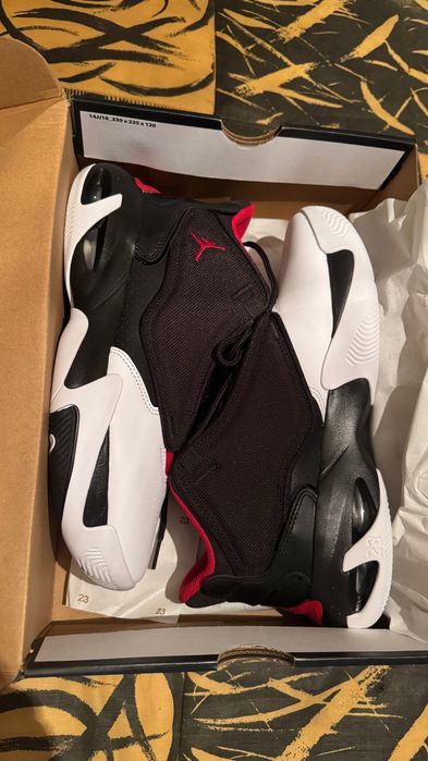 Jordan max aura 4, marime 42,5, nou