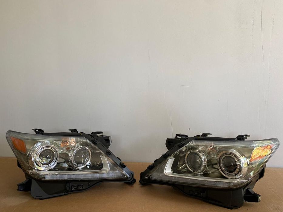 Фары передние, под оригинал. Lx-570/2012-15г.
