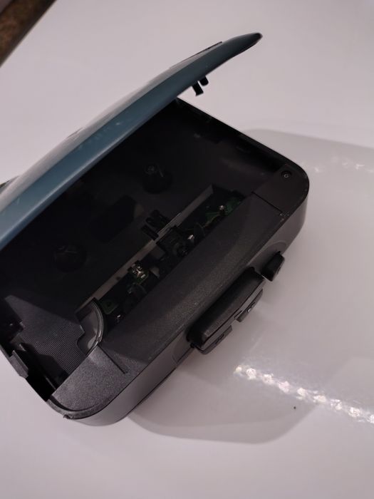 Walkman SONY model WM-EX 112