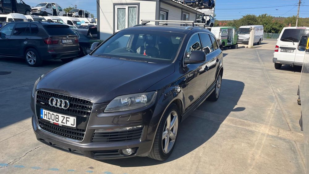 plafon interior audi q7 2010 suv