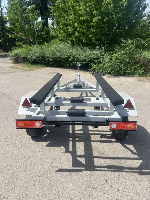Лодочный прицеп - новый