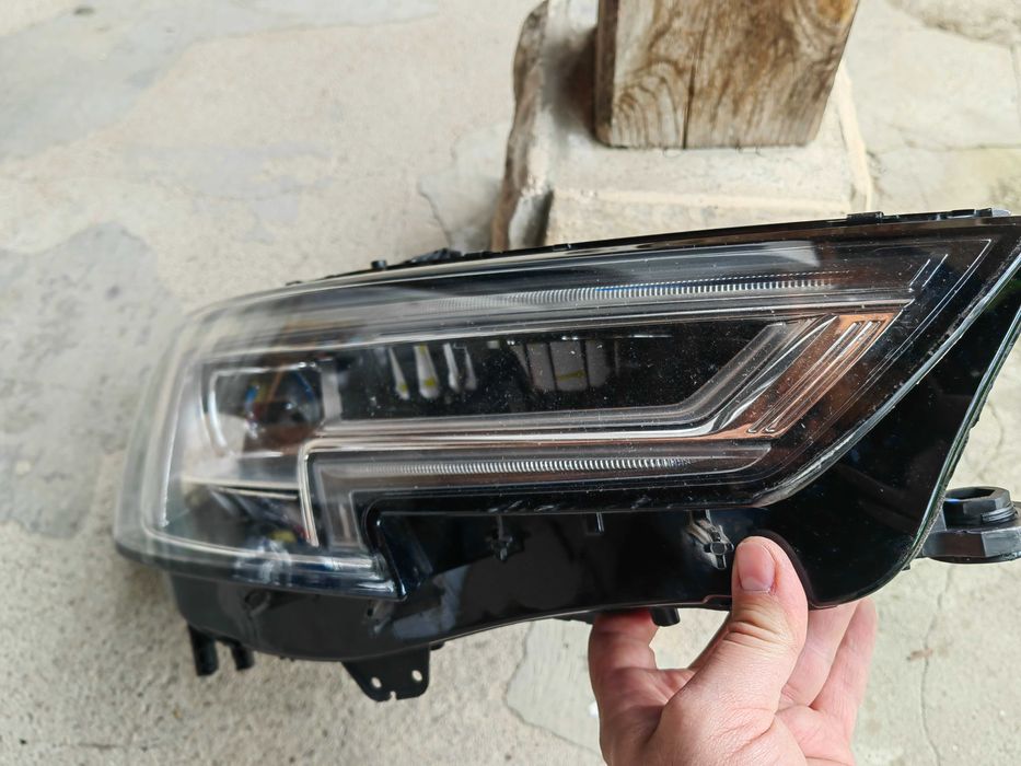 Фар Audi A4 B9 LED десен / Фар Ауди А4 Б9 Оригинален