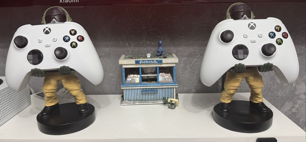 Xbox series S + джойстик