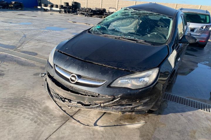 Volan cu comenzi 13351029 Opel Astra J (facelift)