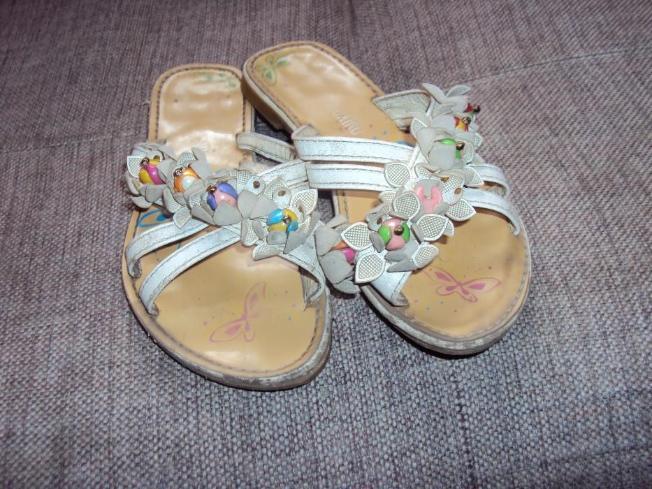 Шлепанцы для девочки 29 р-р