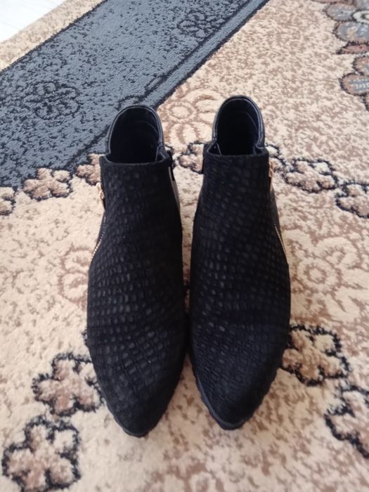 Дамски зимни боти