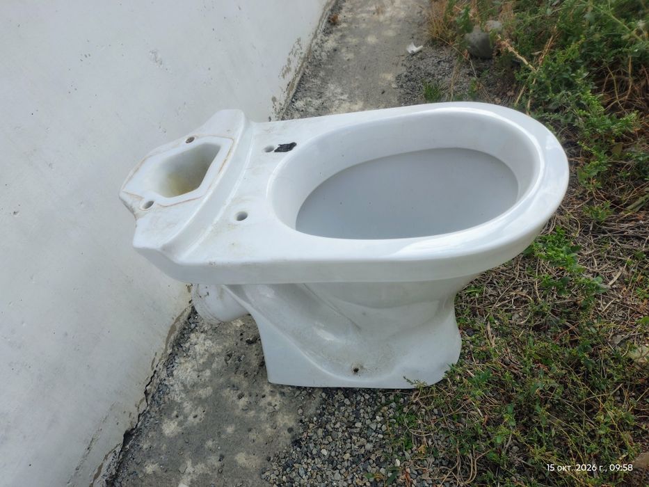 Продам крышки от унитаза