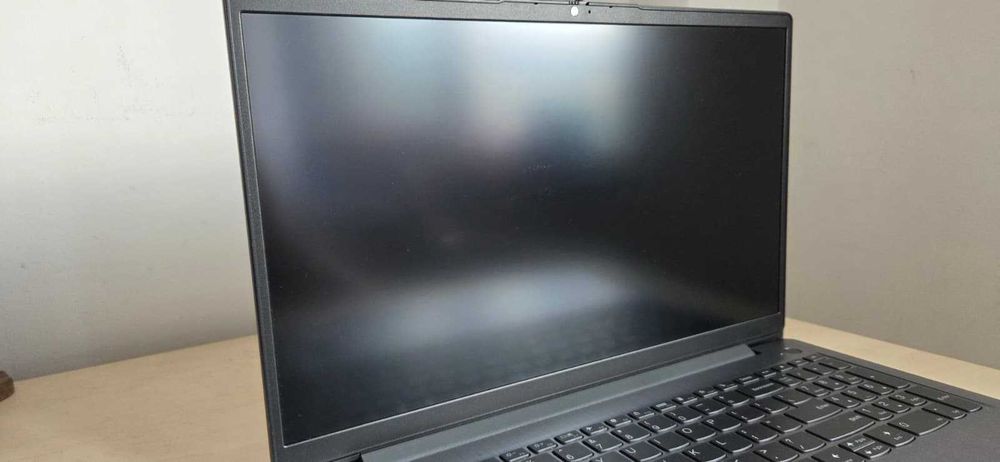 Lenovo IdeaPad 3 15ALC6 Ryzen 5 5500U / 16GB RAM / SSD NVMe 512GB / Windows 11