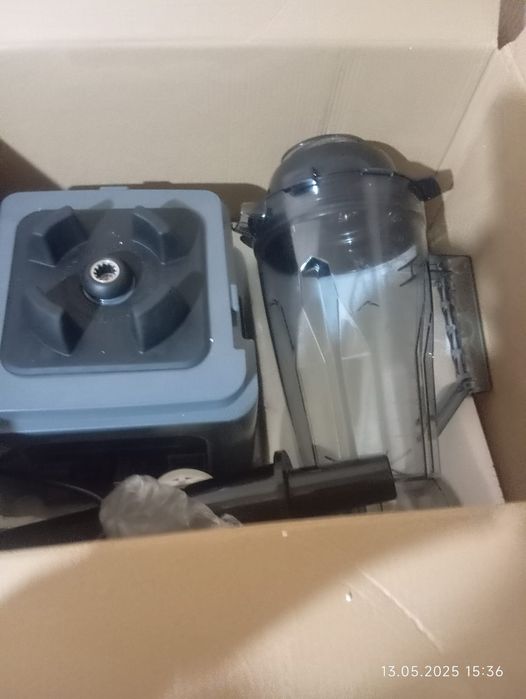 Продам блендер мошыный