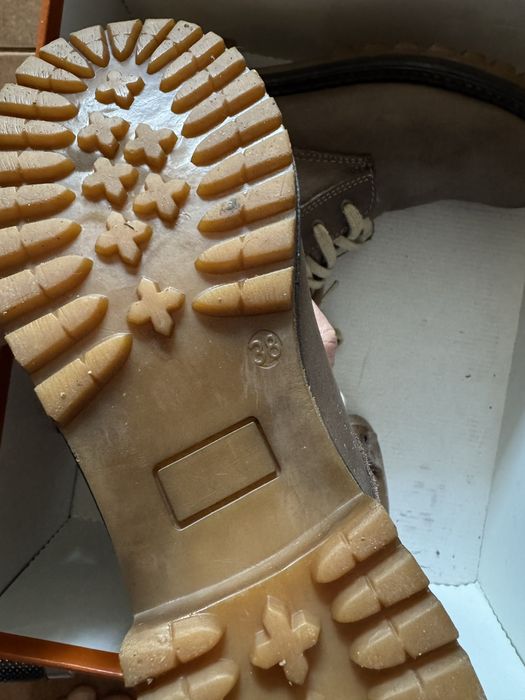 Зимние ботинки женские 38