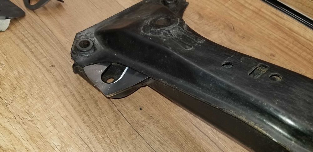 Планки за подсилване на преден мост BMW E36 E46