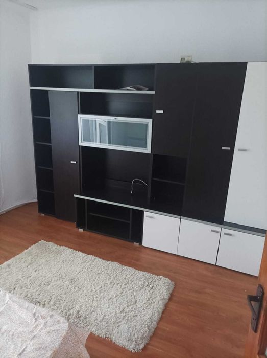 Apartament de inchiriat