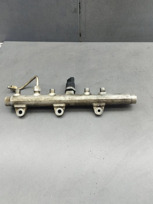 Rampa injectoare 0 445 214 016 Fiat Doblo 2002 1.9 JTD MT (105 hp)