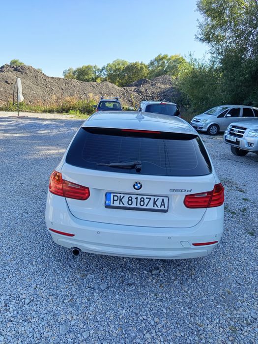 Продавам BMW 320 като ново