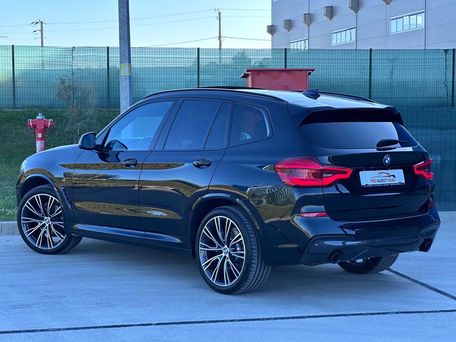 BMW X3 – xDrive 20i / M-PACK / TVA DEDUCTIBIL / Panoramic / LED
