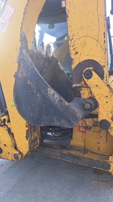 Buldoexcavator CAT 434E 8800 ore