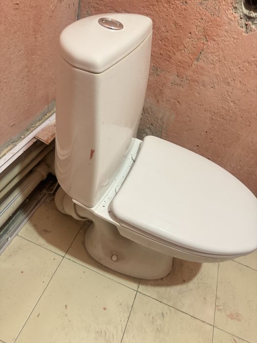 Унитаз с бочком
