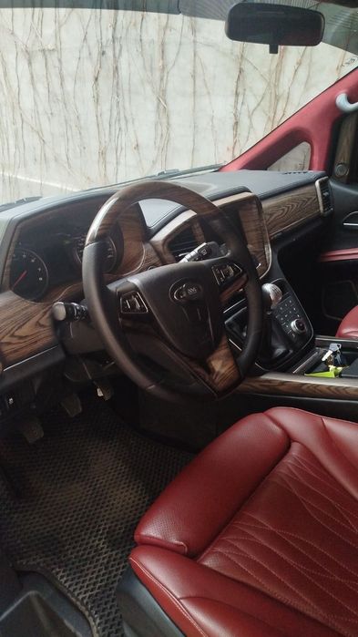 JAC M4 2019 год механика Mers salon