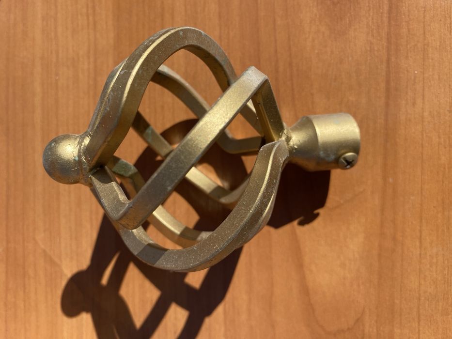 Наконечники для карниза