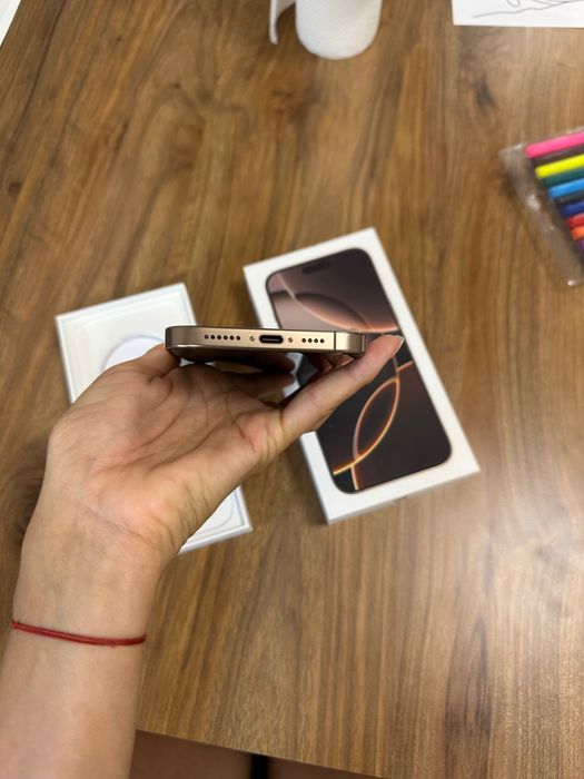 Iphone 16 pro max 512mb