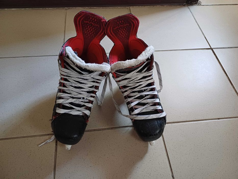 Коньки хоккейные BAUER VAPOR 2.7