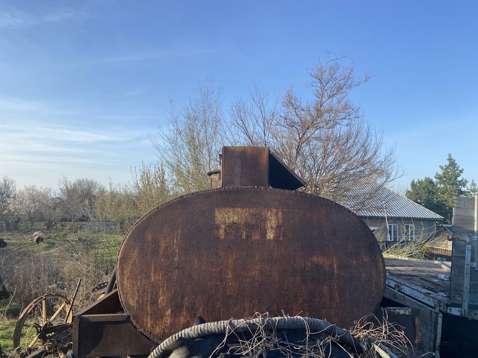 Продам бочку,целая