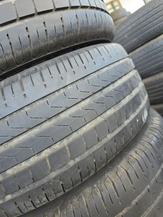 2 Броя 235/55/19 Pirelli 6mm 22dot